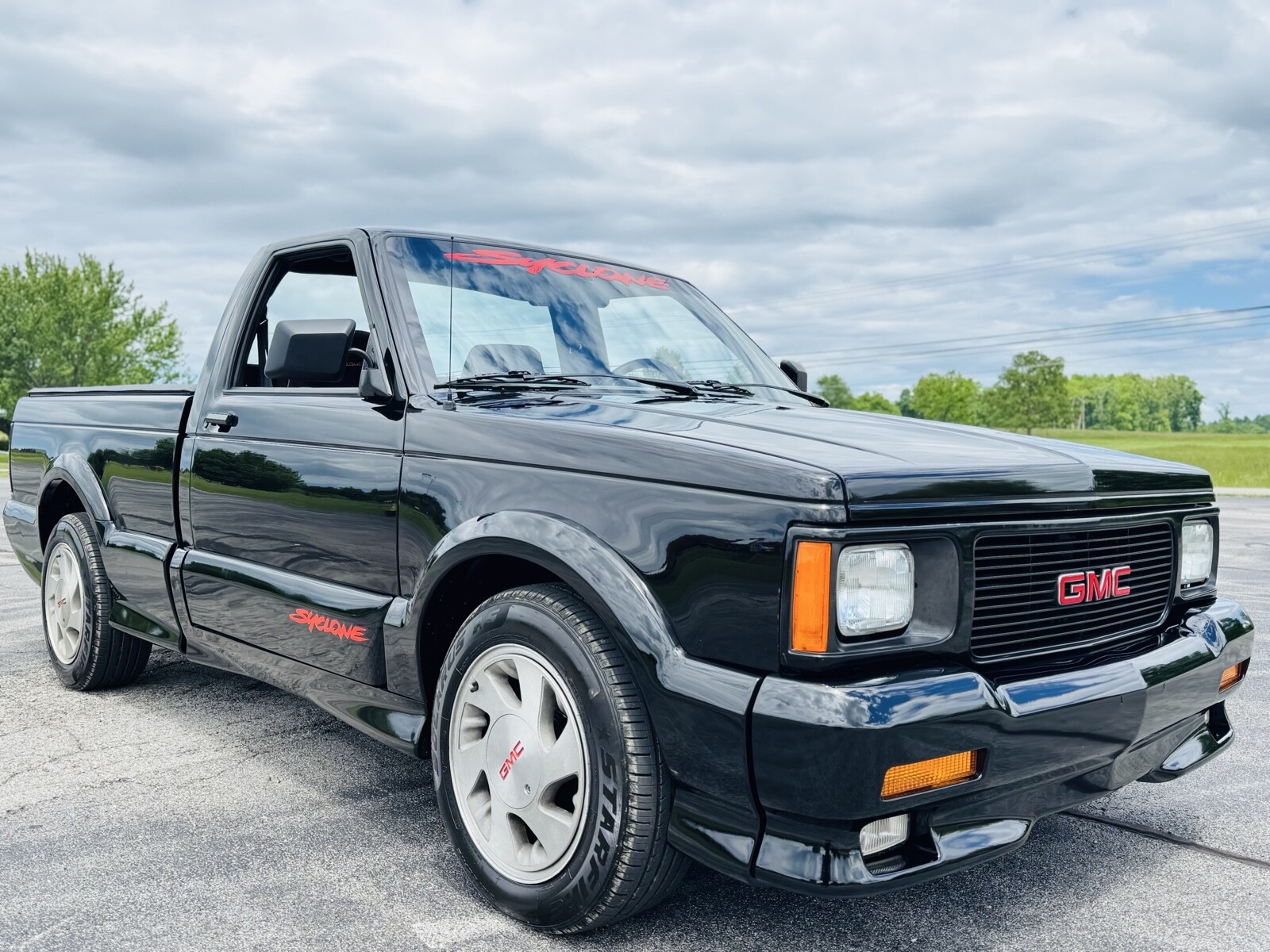 GMC-Syclone-1991-1