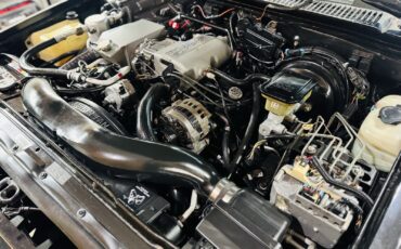 GMC-Syclone-1991-30