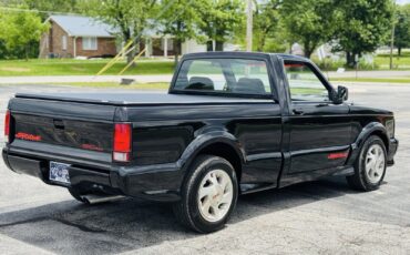 GMC-Syclone-1991-4