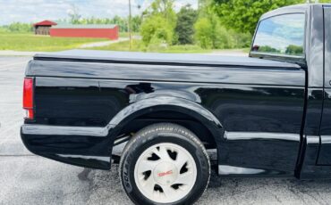 GMC-Syclone-1991-7