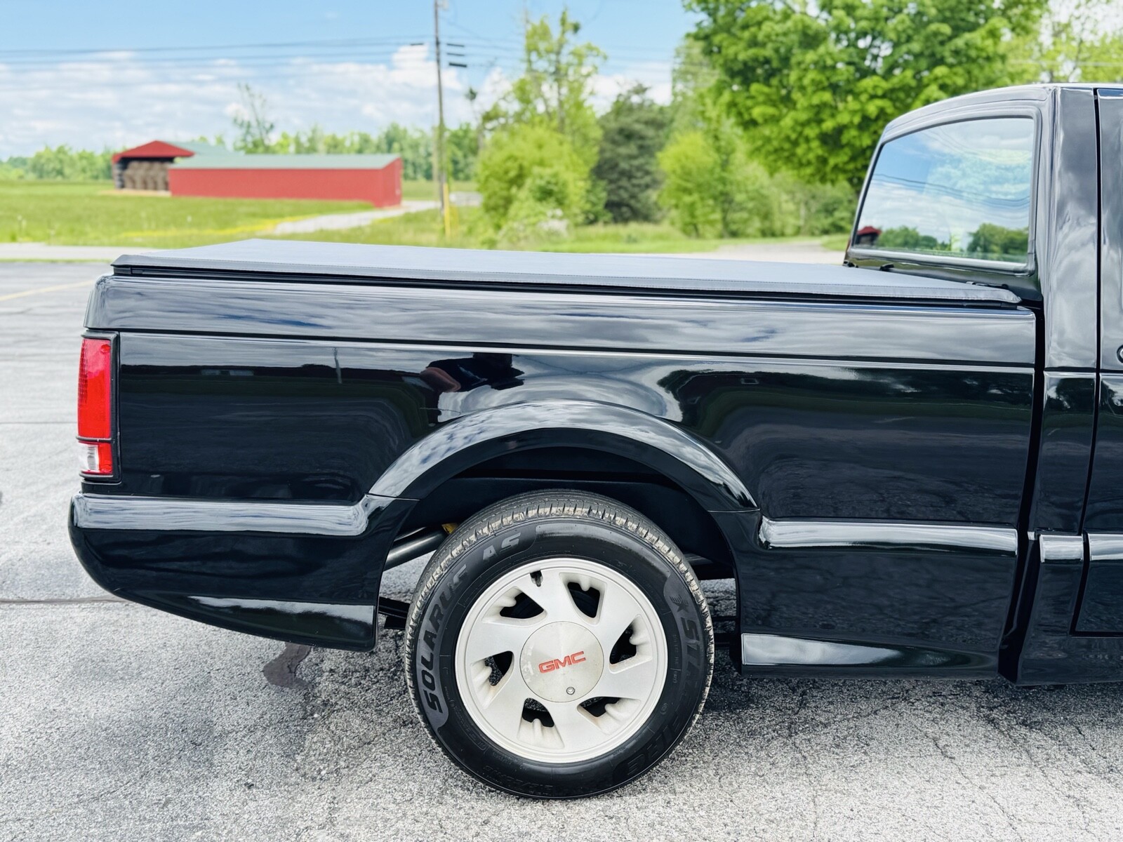 GMC-Syclone-1991-7