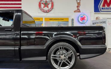 GMC-Syclone-1991-Pickup-21