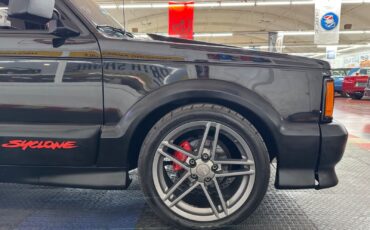 GMC-Syclone-1991-Pickup-27