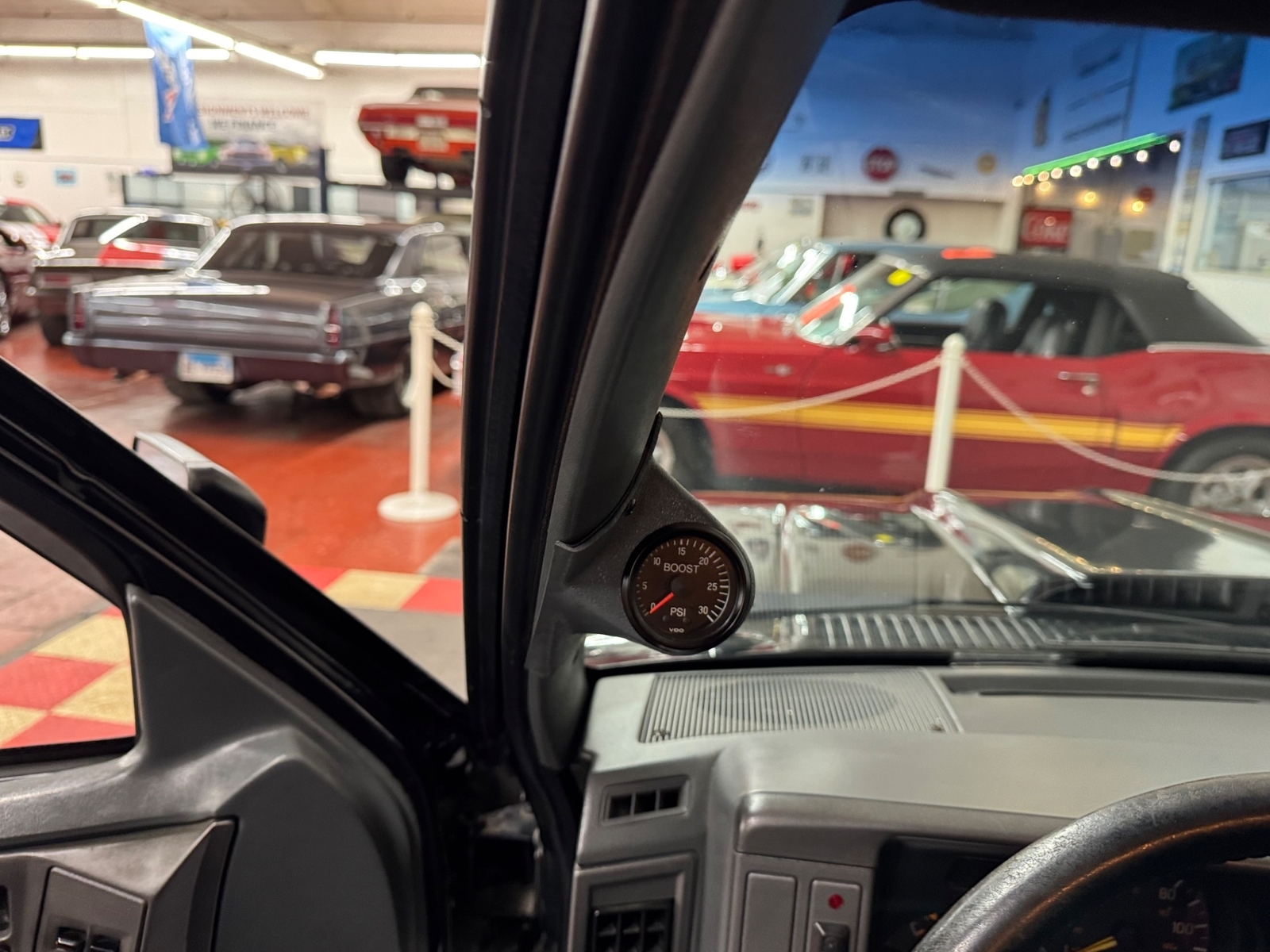 GMC-Syclone-1991-Pickup-38