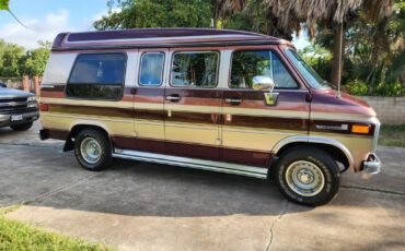 GMC-Vandura-1990-VAN-1