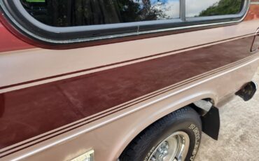 GMC-Vandura-1990-VAN-10