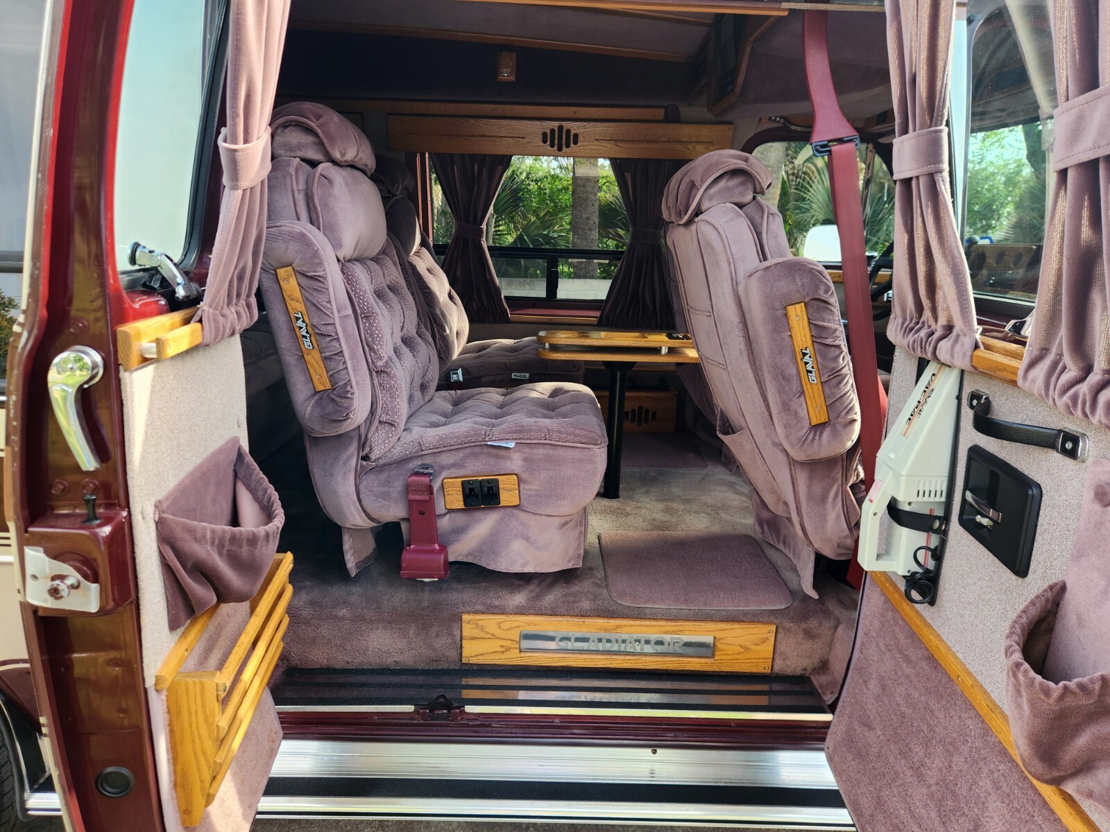 GMC-Vandura-1990-VAN-20