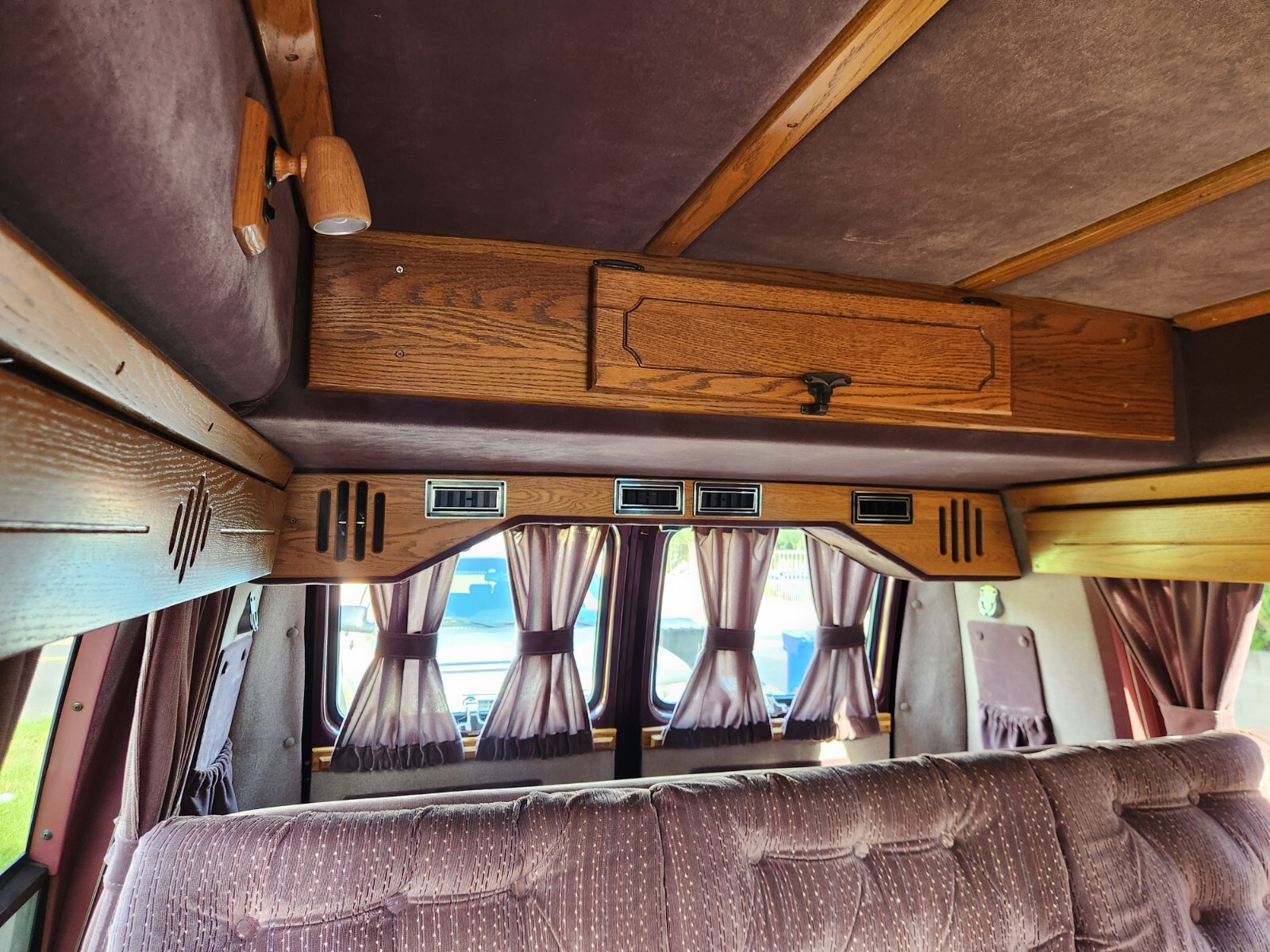 GMC-Vandura-1990-VAN-23