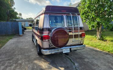 GMC-Vandura-1990-VAN-3