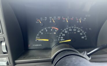 GMC-Yukon-1994-22