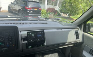 GMC-Yukon-1994-23