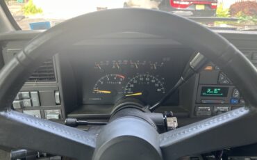 GMC-Yukon-1994-9
