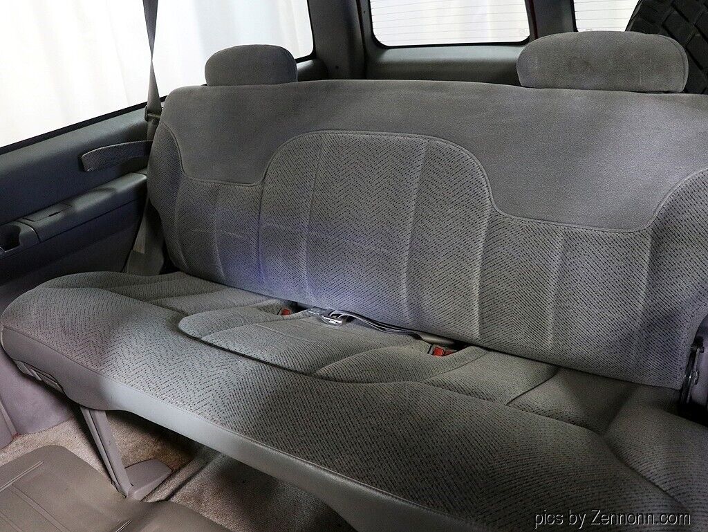 GMC-Yukon-1995-SUV-13