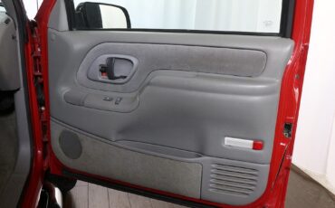 GMC-Yukon-1995-SUV-24