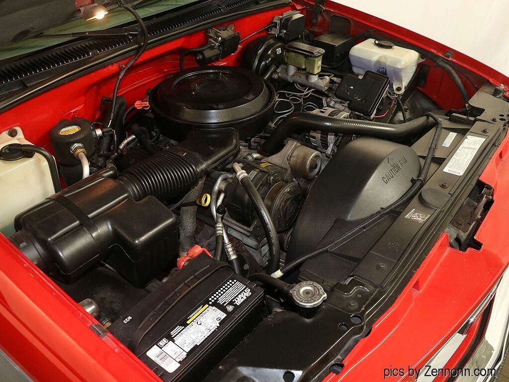 GMC-Yukon-1995-SUV-27