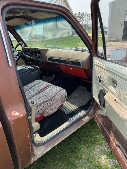 Gmc-1978-brown-9