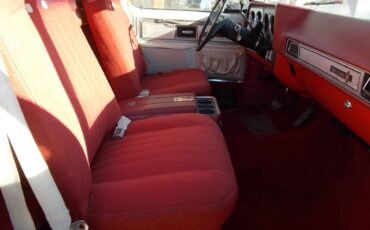 Gmc-1979-red-20