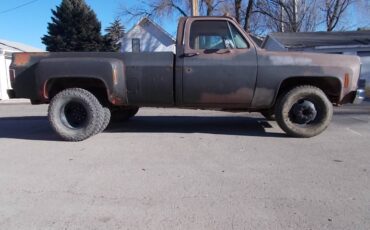 Gmc-1979-red-3