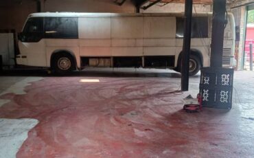 Gmc-Bus-diesel-1984-white-3