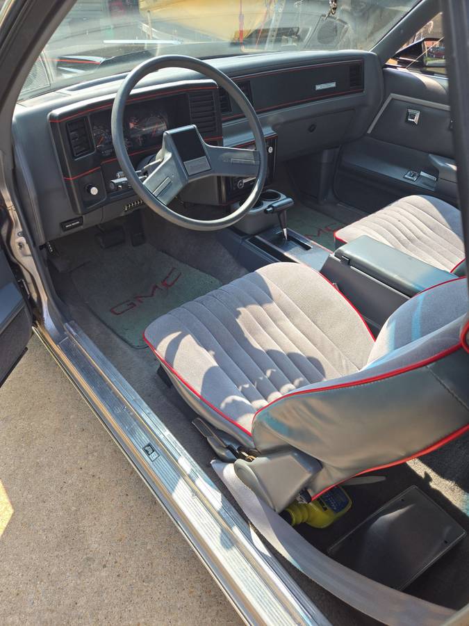 Gmc-Caballero-12-ton-nominal-1987-black-11