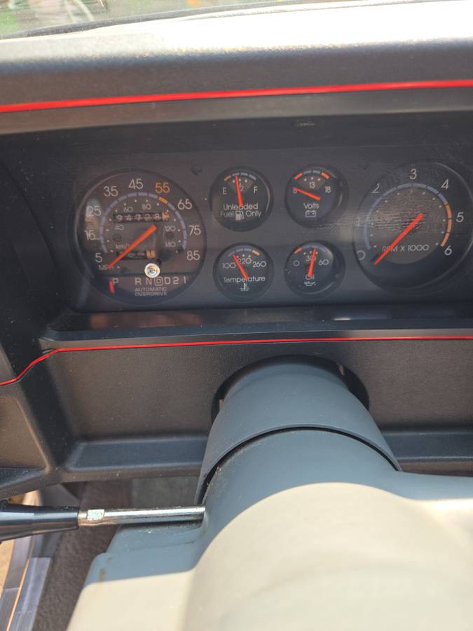 Gmc-Caballero-12-ton-nominal-1987-black-12