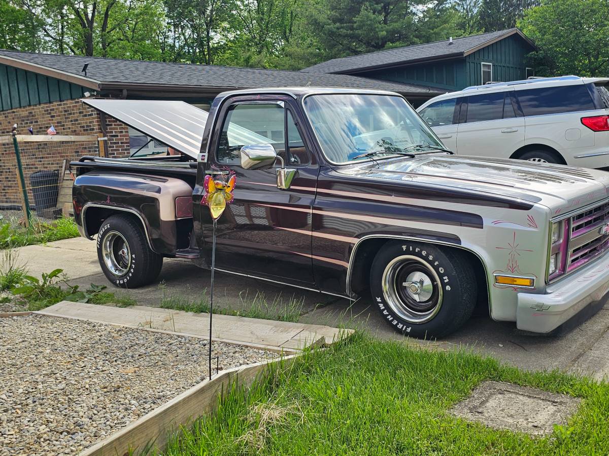 Gmc-Ck-2500-1985-brown-1