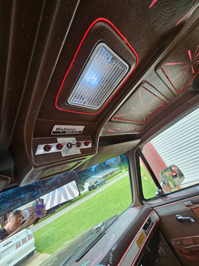 Gmc-Ck-2500-diesel-1985-brown-14