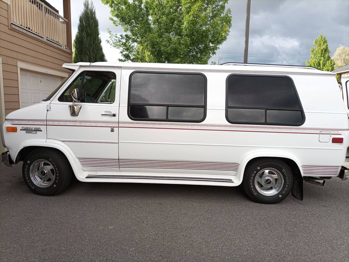Gmc-G20-1995-white