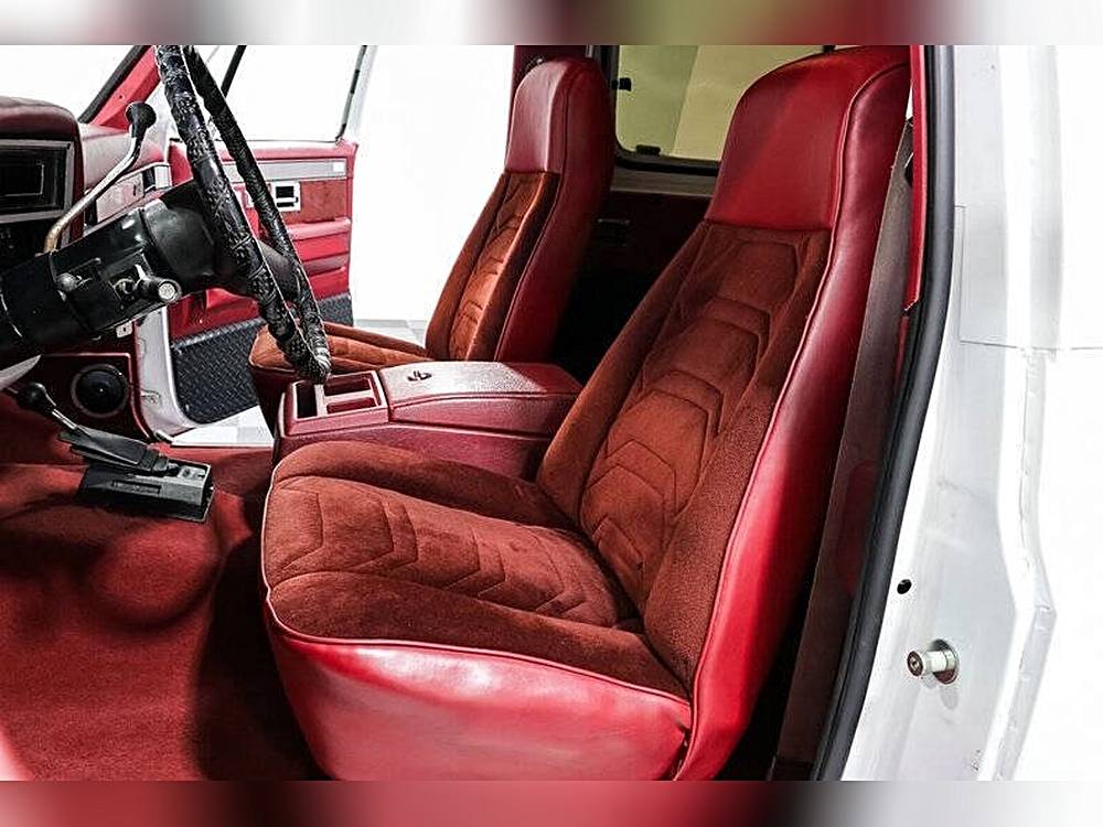 Gmc-Jimmy-1984-custom-14