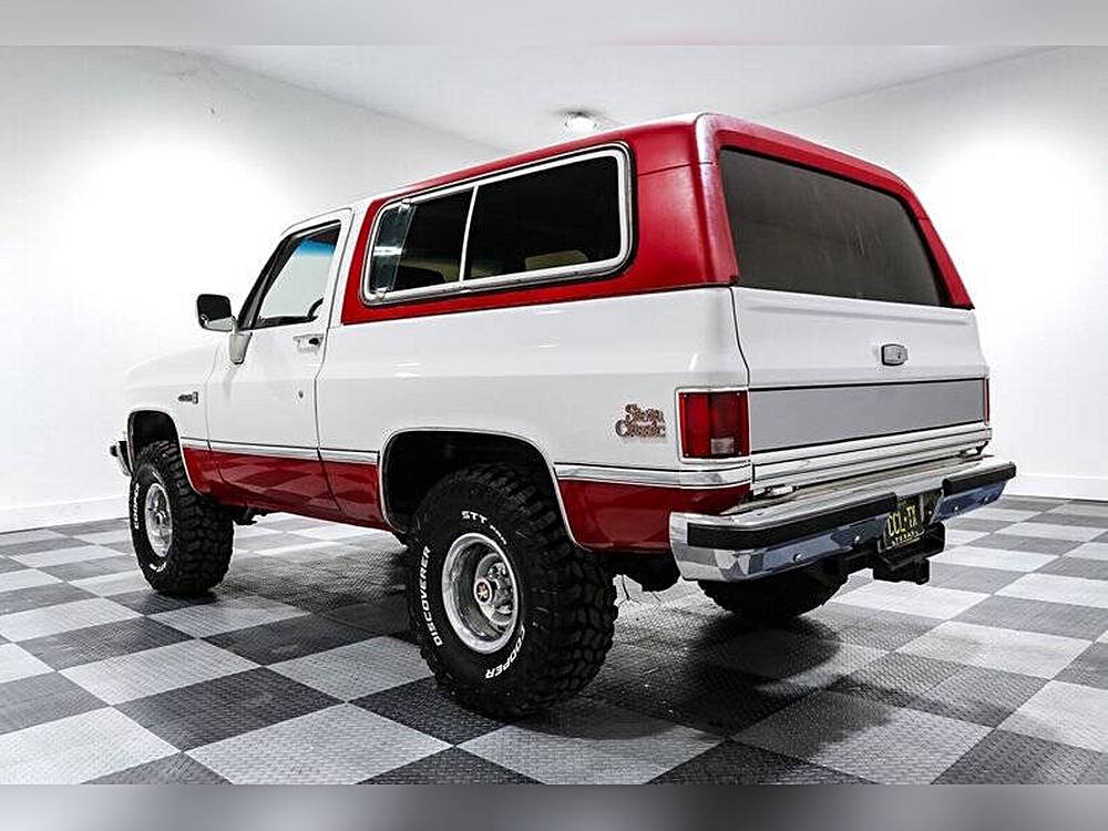 Gmc-Jimmy-1984-custom-5