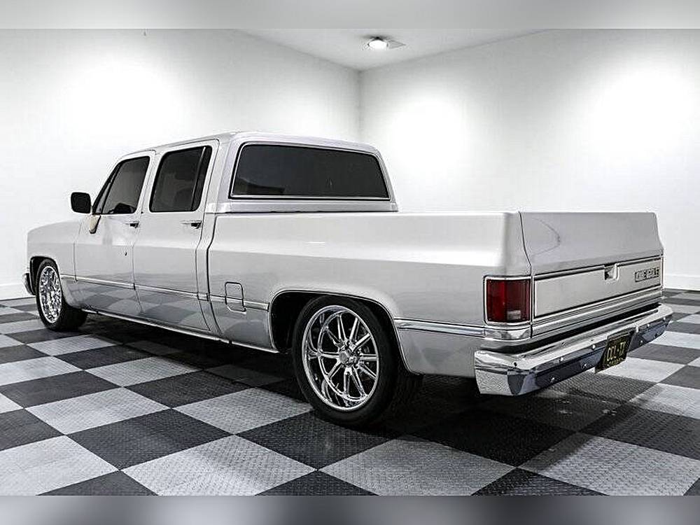 Gmc-Rv-2500-series-1988-custom-3