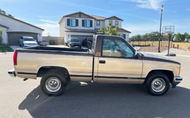 Gmc-Sierra-1500-shortbed-1988-brown-6