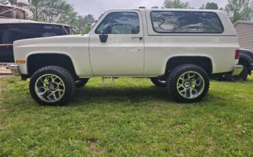 Gmc-Sierra-1988-white-1