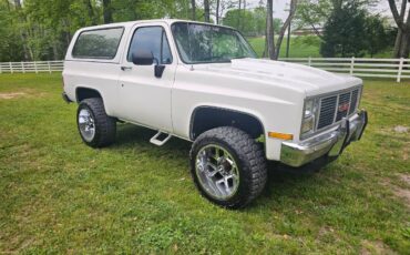 Gmc-Sierra-1988-white