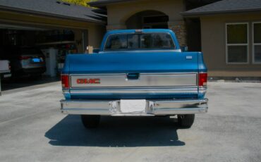 Gmc-Sierra-classic-c-1500-1981-blue-4