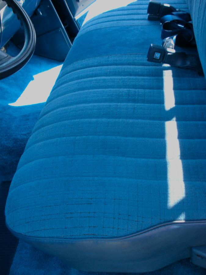 Gmc-Sierra-classic-c-1500-1981-blue-7