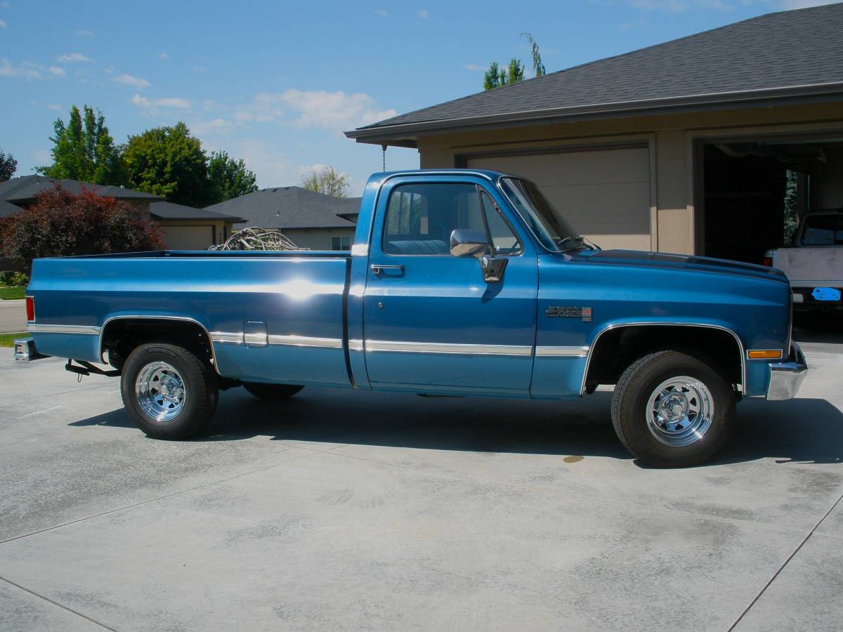 Gmc Sierra classic c 1500  1981 blue