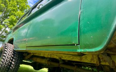 Gmc-Suburban-1963-green-15