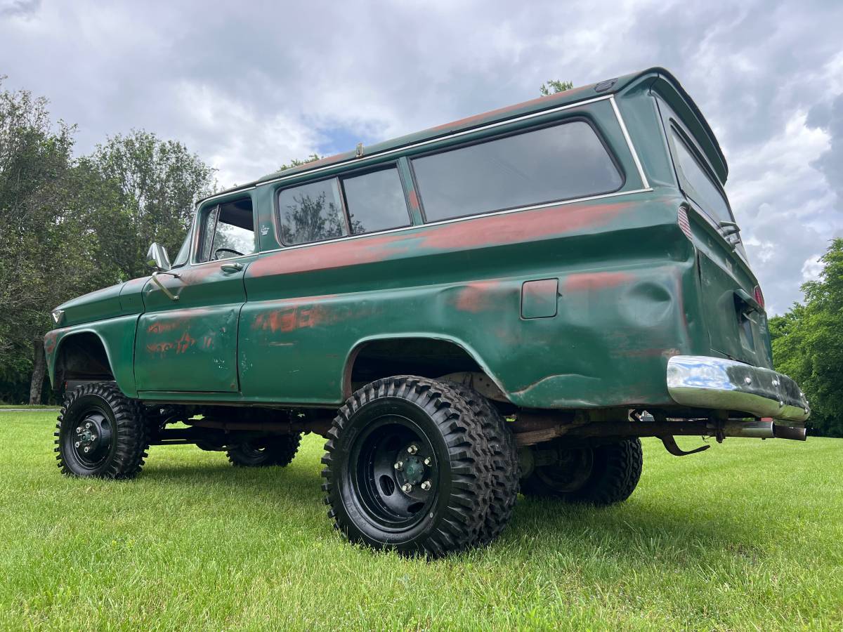 Gmc-Suburban-1963-green-3