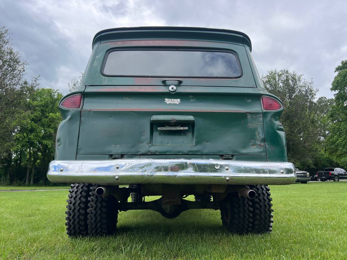 Gmc-Suburban-1963-green-8