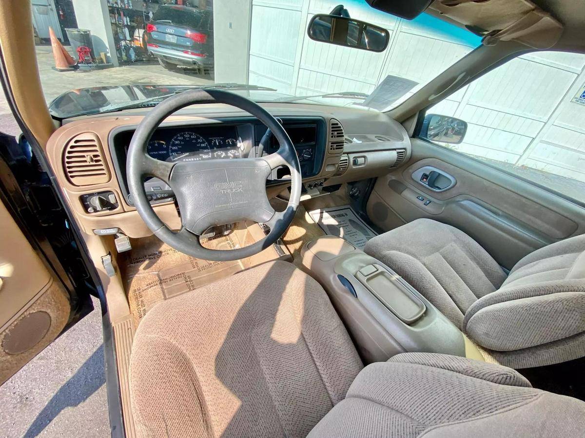 Gmc-Yukon-1995-blue-10