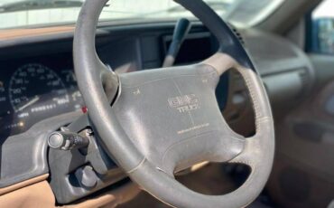 Gmc-Yukon-1995-blue-12