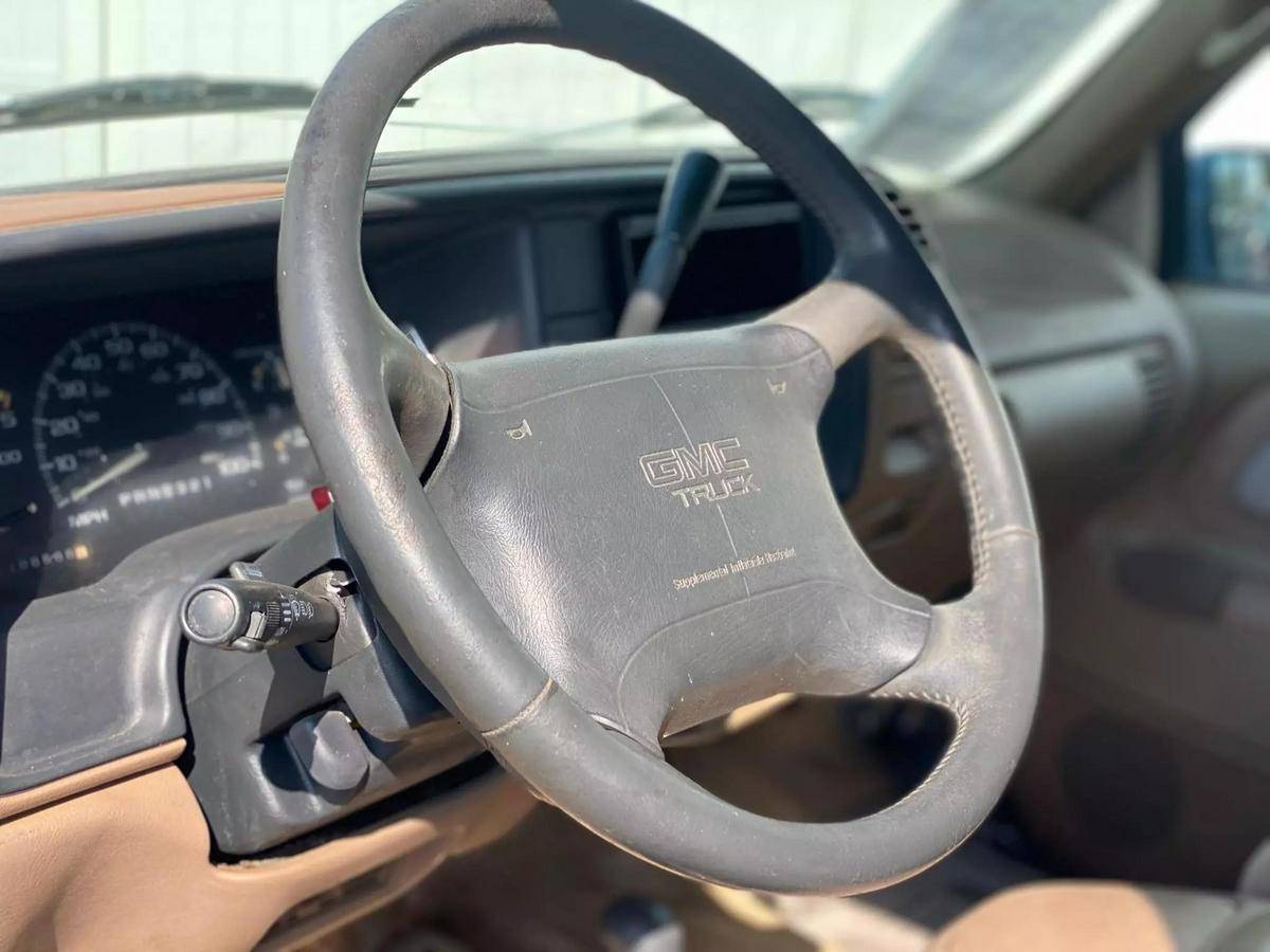 Gmc-Yukon-1995-blue-12