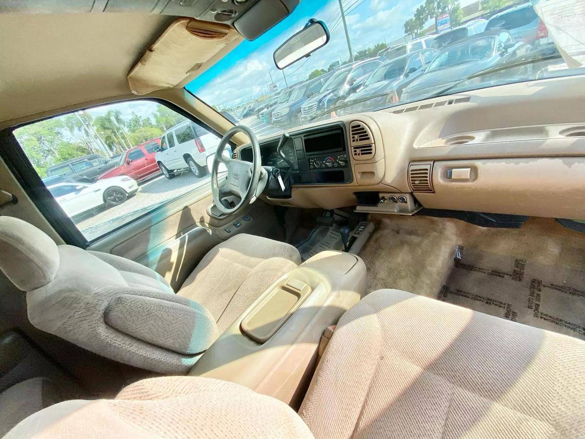 Gmc-Yukon-1995-blue-16