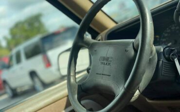 Gmc-Yukon-1995-blue-18