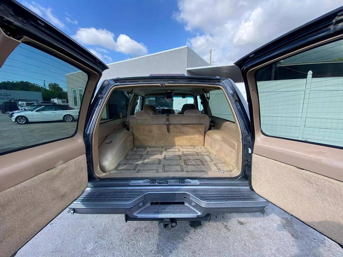 Gmc-Yukon-1995-blue-5