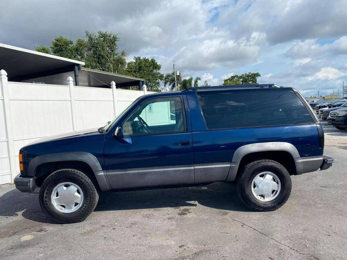 Gmc-Yukon-1995-blue-7