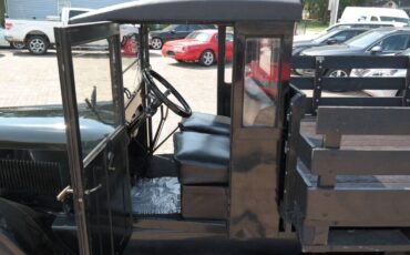 Graham-Brothers-TK-1927-Pickup-Truck-32