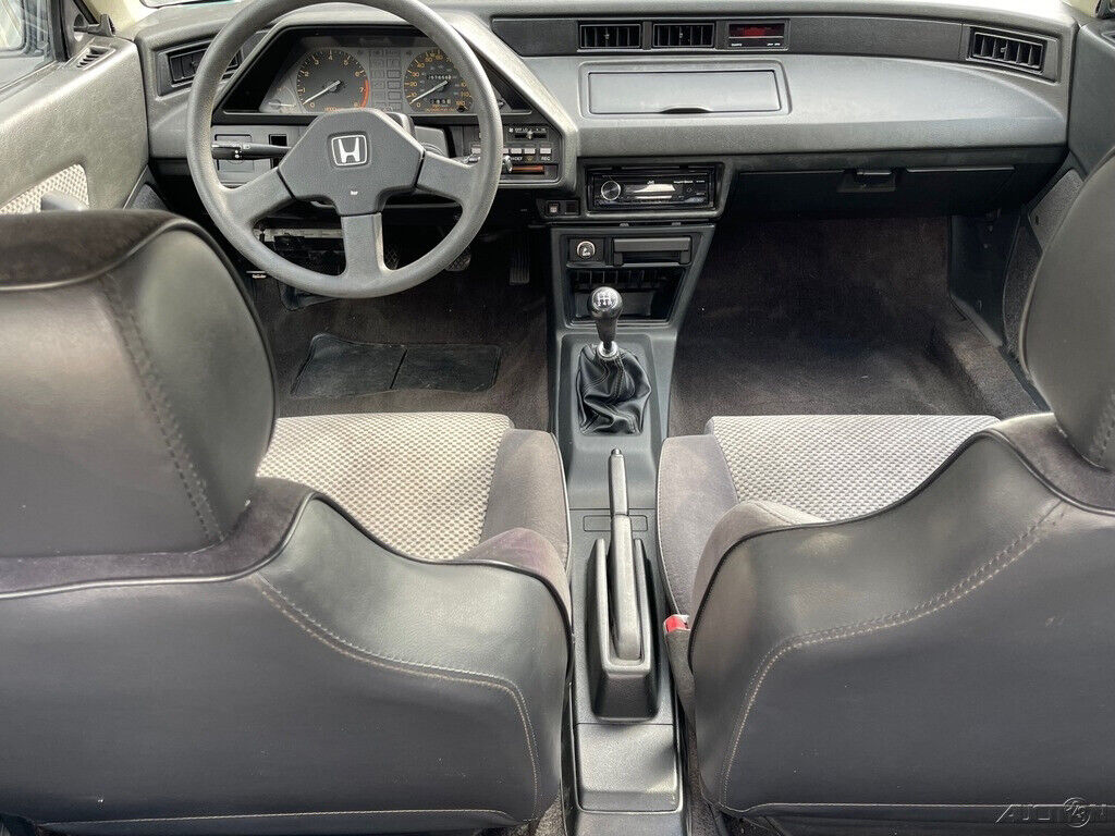 Honda-CRX-1987-Hatchback-16