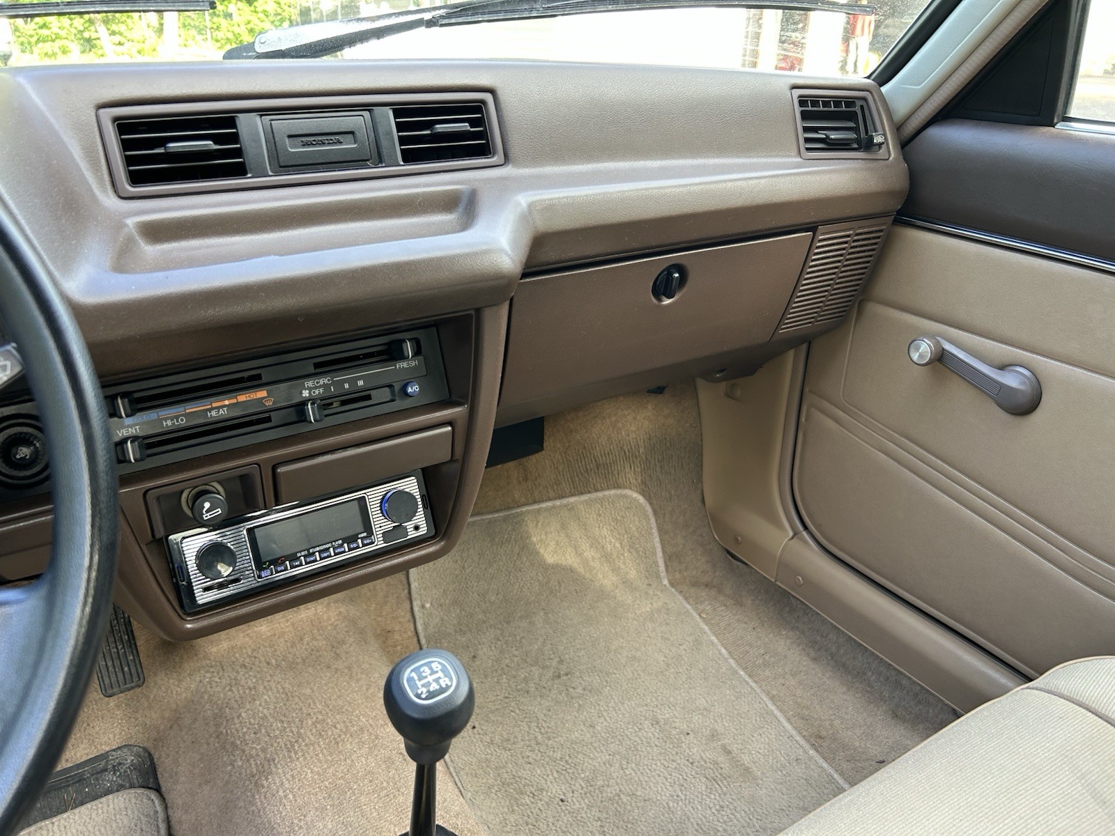 Honda-Civic-1982-Hatchback-11